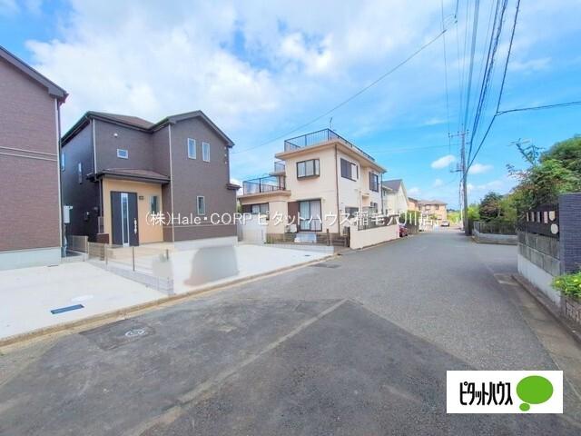 両面道路で開放的