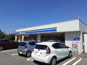 ローソン富山インター西店：483m