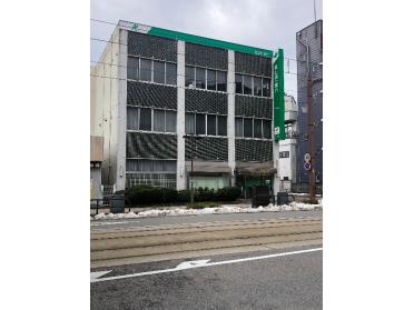 富山第一銀行富山駅前支店：327m