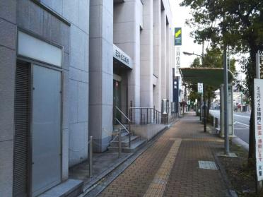 三井住友銀行大正区支店：333m