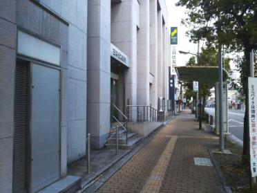 三井住友銀行大正区支店：535m