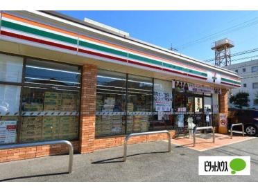 セブンイレブン名古屋表山店：499m