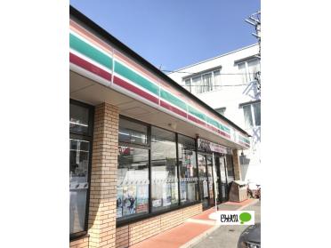 セブンイレブン名古屋六田1丁目店：608m