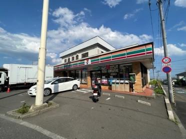 セブンイレブン ベニーランド店：210m