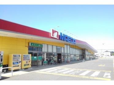 マエダストアおいらせ店：2300m