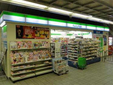 ﾌｧﾐﾘｰﾏｰﾄ Uﾗｲﾝ伊川谷駅売店：574m