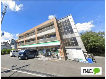 ファミリーマート西亀有二丁目店：182m