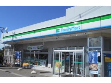 ファミリーマート 秋田割山店：500m