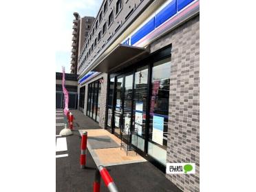 ローソン札幌月寒西2条八丁目店：278m