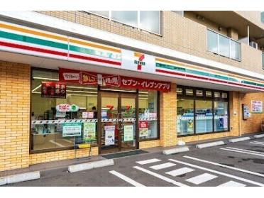 セブンイレブン札幌北12条店：276m