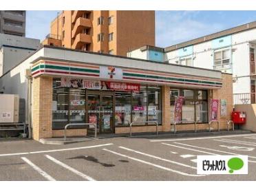 セブンイレブン札幌南11条西9丁目店：160m