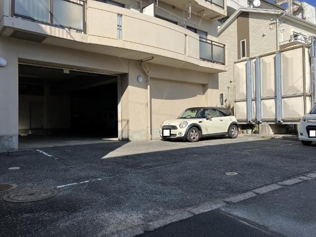 モラーダ大宮町（３０１） 駐車場