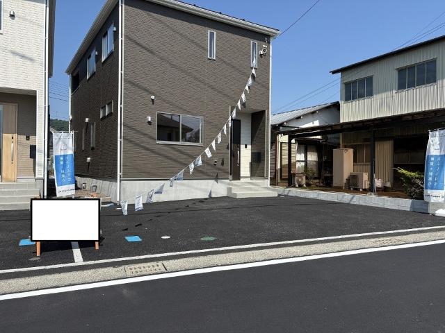 富士宮市貴船町第１　１号棟 駐車場