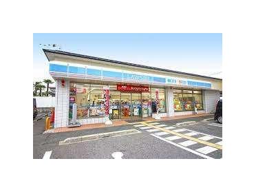 ローソン四条西小路店：114m