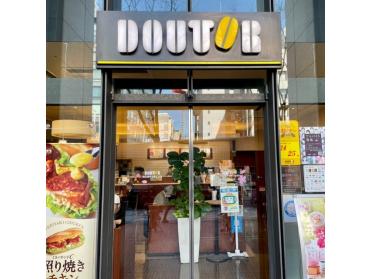 ドトールコーヒーショップ西天満宇治電ビル店：207m