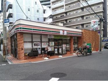 セブンイレブン梅田万歳町店：114m