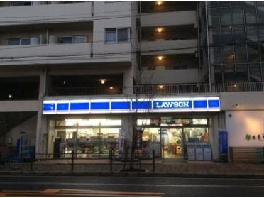 ローソン東三国駅南口店：126m