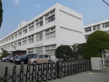 松茂小学校：1900m