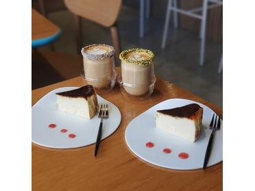 チーズケーキ
