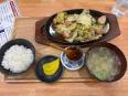 鶏野菜鉄板焼き定食 鶏野菜鉄板焼き定食