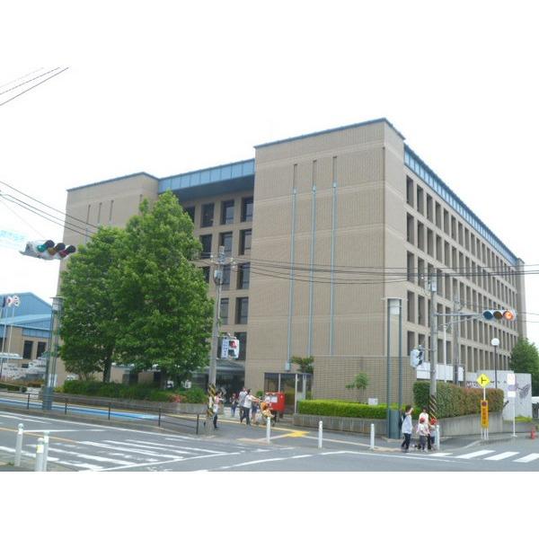 座間市役所：907m
