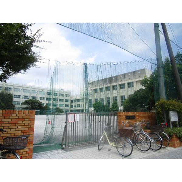 江戸川区立葛西中学校：653m