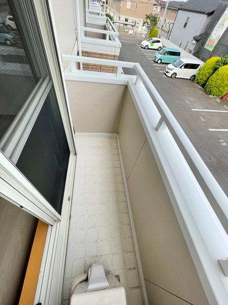 ファミーユ成田　壱番館（0203） バルコニー