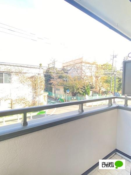 ラルジュ善福寺（0201） 玄関