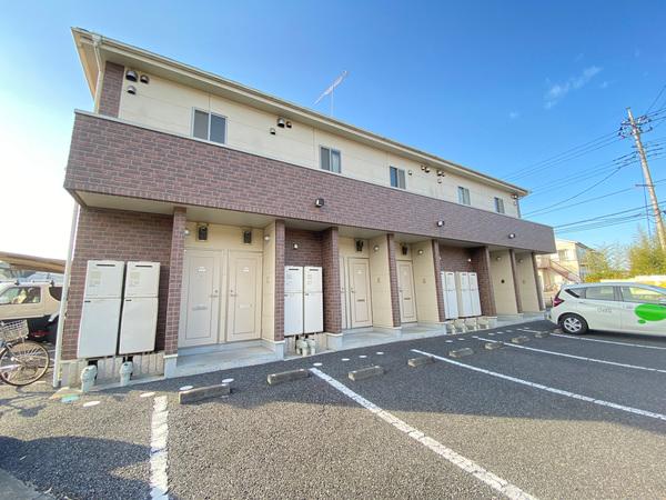 京成成田駅より徒歩11分 築20年1ヶ月 2階建の賃貸物件