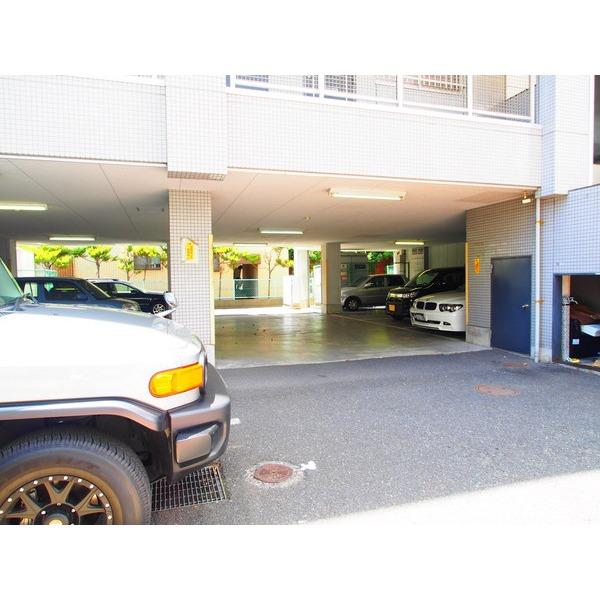 アーバンプラザ（0306） 駐車場