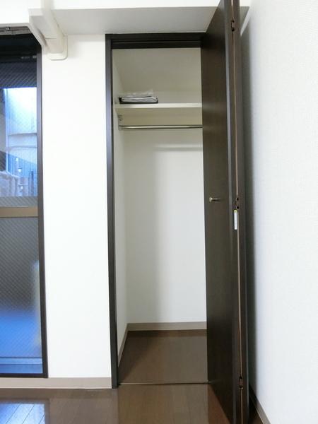 エルミタージュ南阿佐ヶ谷（0102） 収納