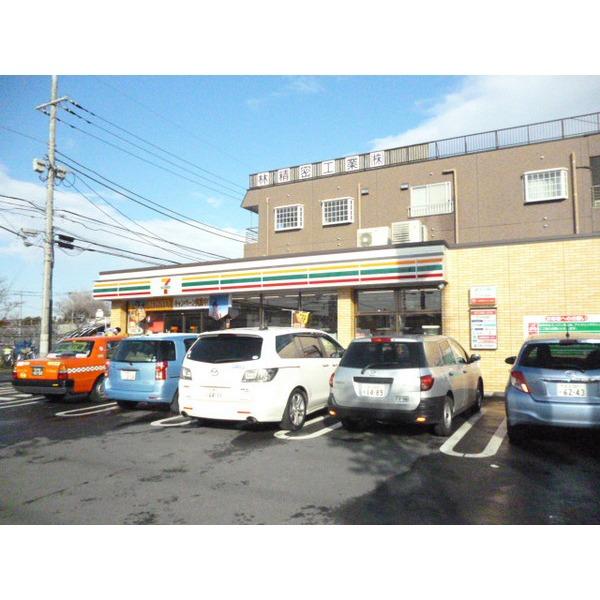 セブンイレブン江戸川鹿骨店：271m