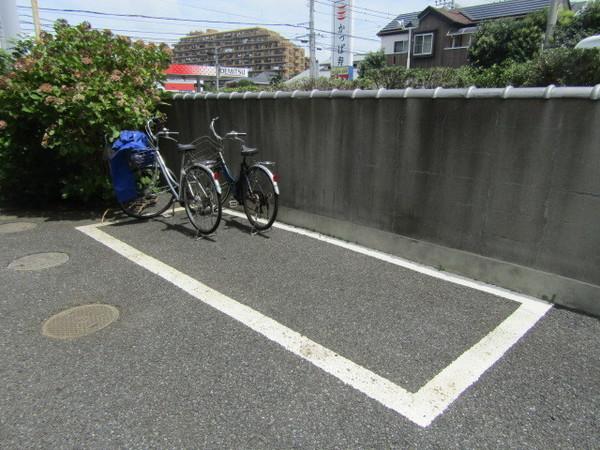 サワダマンション（0207） 駐車場