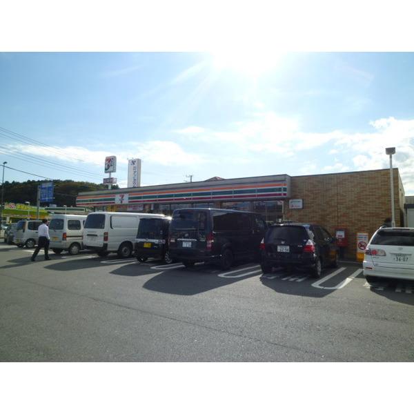 セブンイレブン成田美郷台店：337m