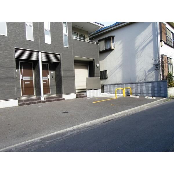 Ｂ−ｏｗｌ（0203） 駐車場