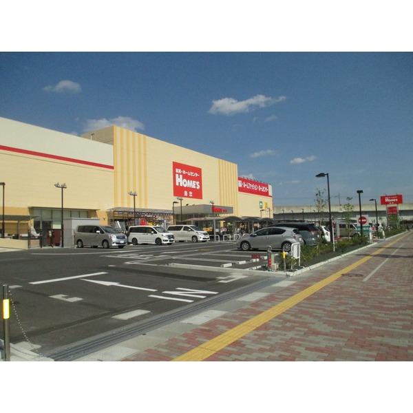 島忠ホームズ三郷中央店：430m