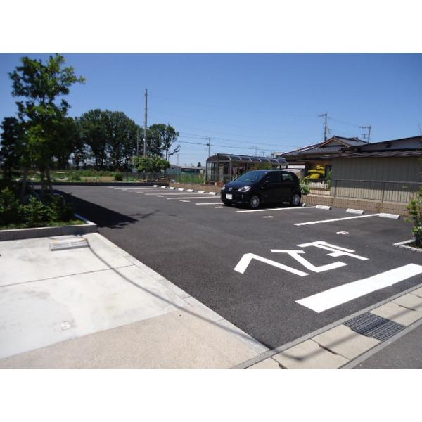シオン（0101） 駐車場