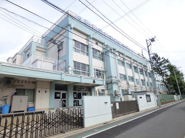 江戸川区立大杉第二小学校：479m