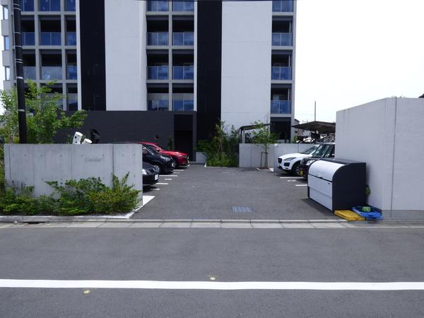 セリシール（0505） 駐車場