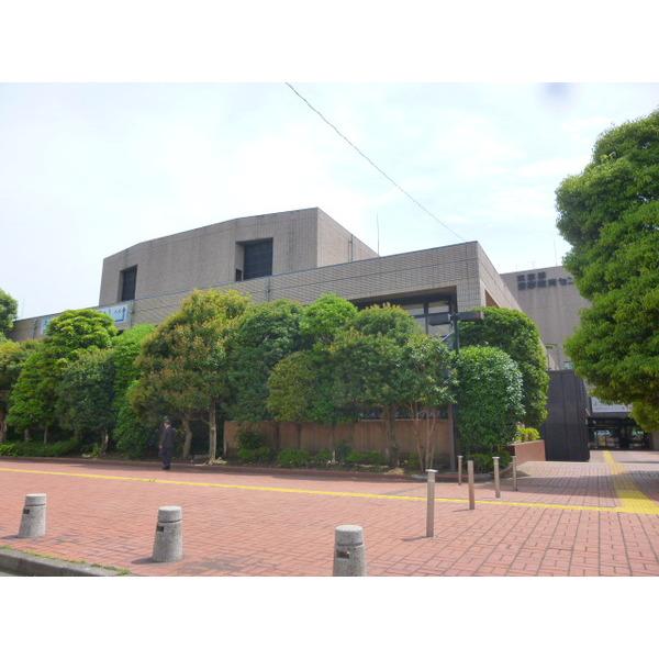 立川市錦図書館：493m