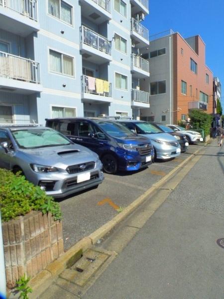 篠崎スカイパレス（0301） 駐車場