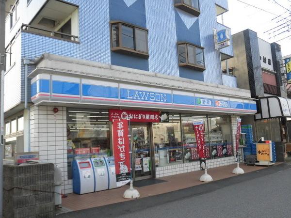 ローソン松戸六実駅前店：251m