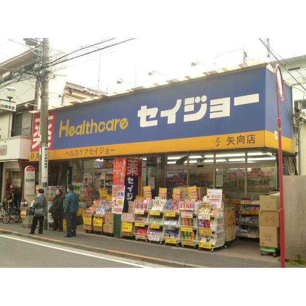 ファミリーマート＋薬ヒグチ川崎戸：448m