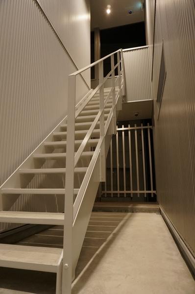 ＬＹＮＮ（0206） エントランス