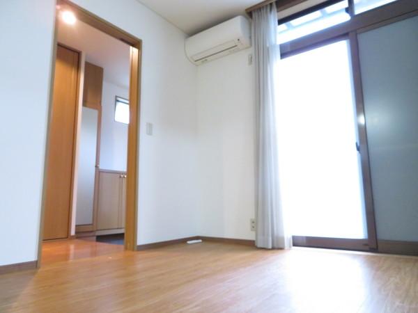 弦巻３丁目貸家（0001） 部屋画像
