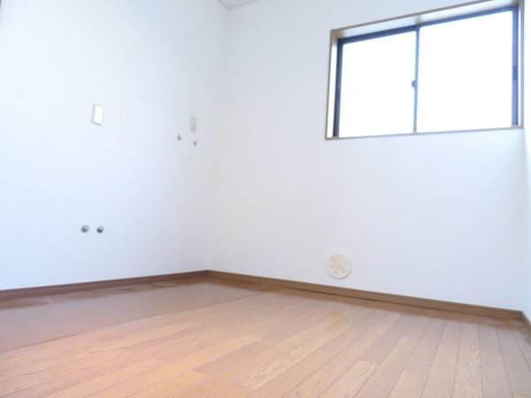 弦巻３丁目貸家（0001） 部屋画像