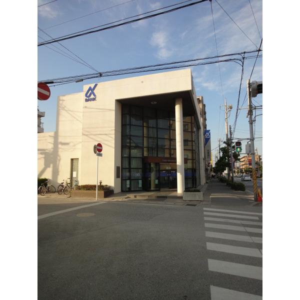 京葉銀行幕張本郷支店：616m