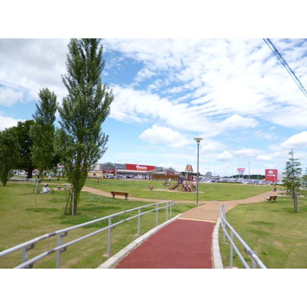 日吉台中央公園：1835m