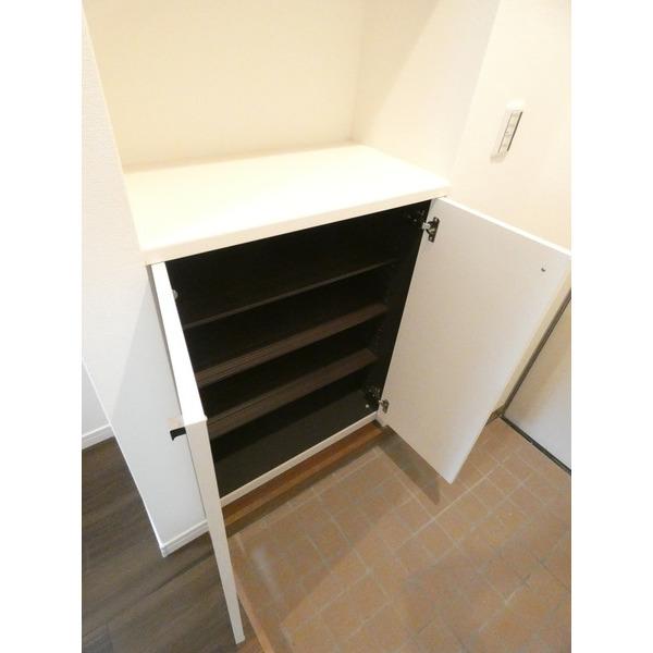ＬＥＰＲＥ　ＥＳＴＡＴＥ１９０３（0205） 収納