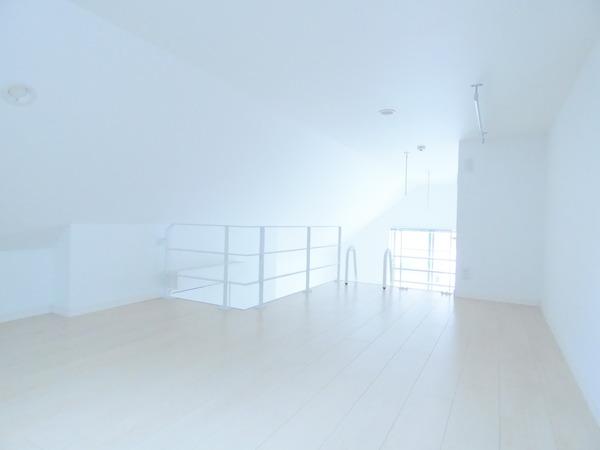 Ｈｉｄｅ　ａｎｄ　Ｓｅｅｋ（0202） 部屋画像